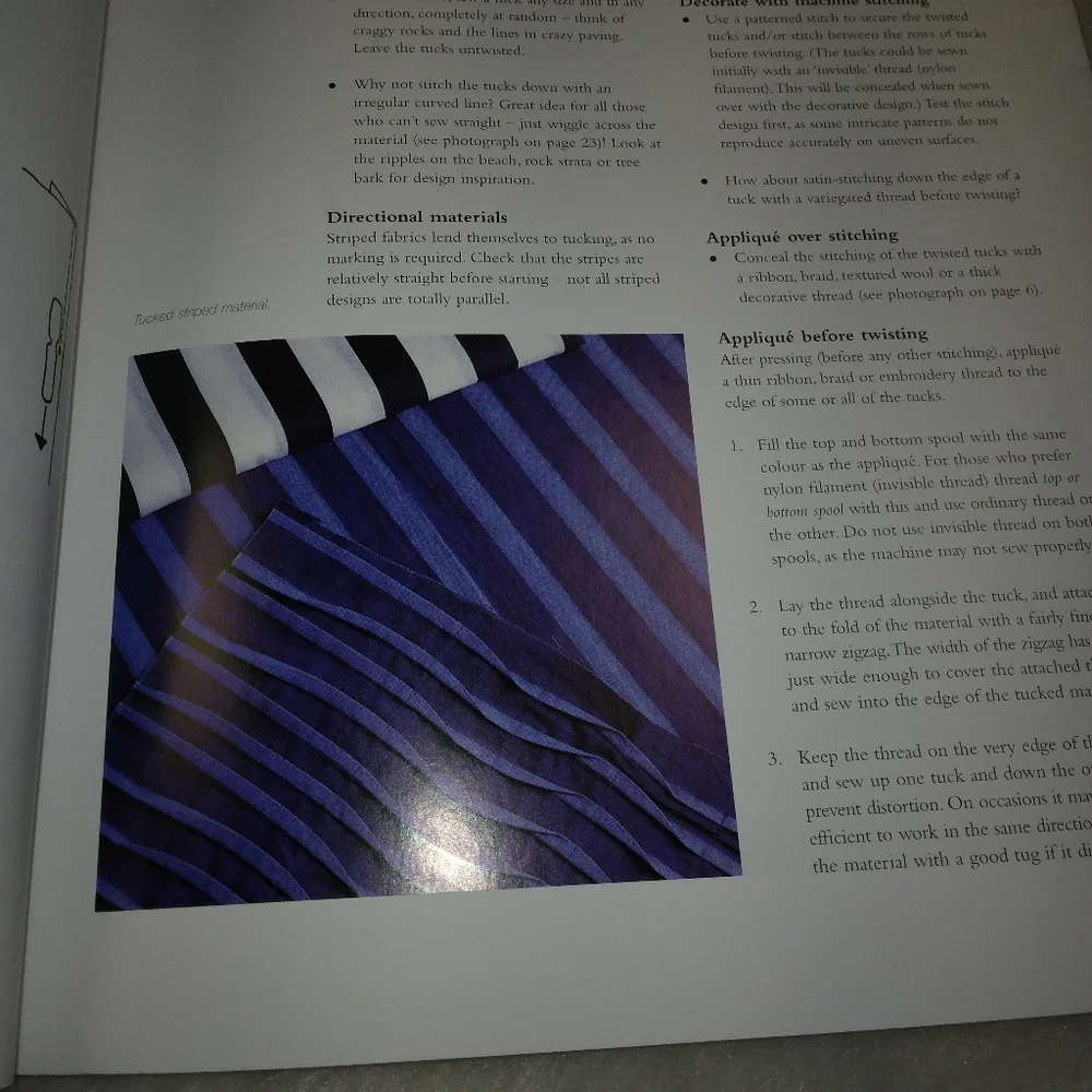 BOOK Creative Tucks And Textures: For Quilts And Embroidery by Jennie Ra…
